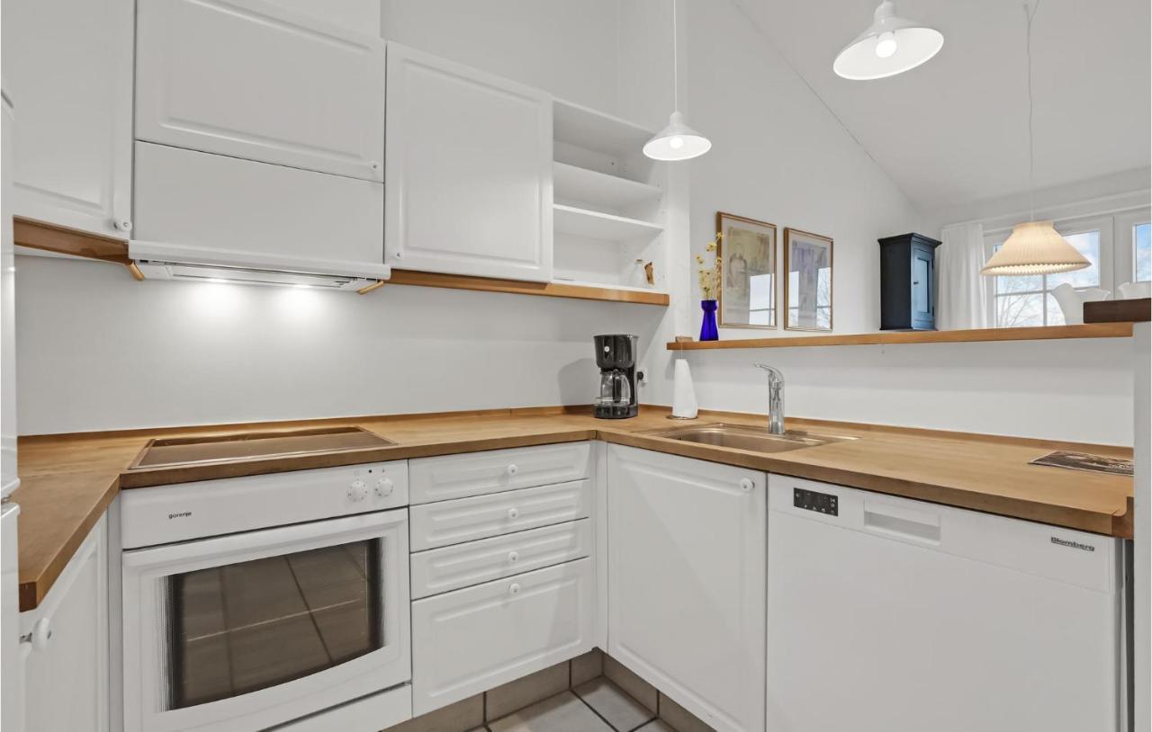 3 Bedroom Beautiful Home In Обенро Экстерьер фото